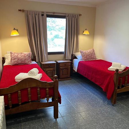 Hosteria Koonek El Chalten Bagian luar foto